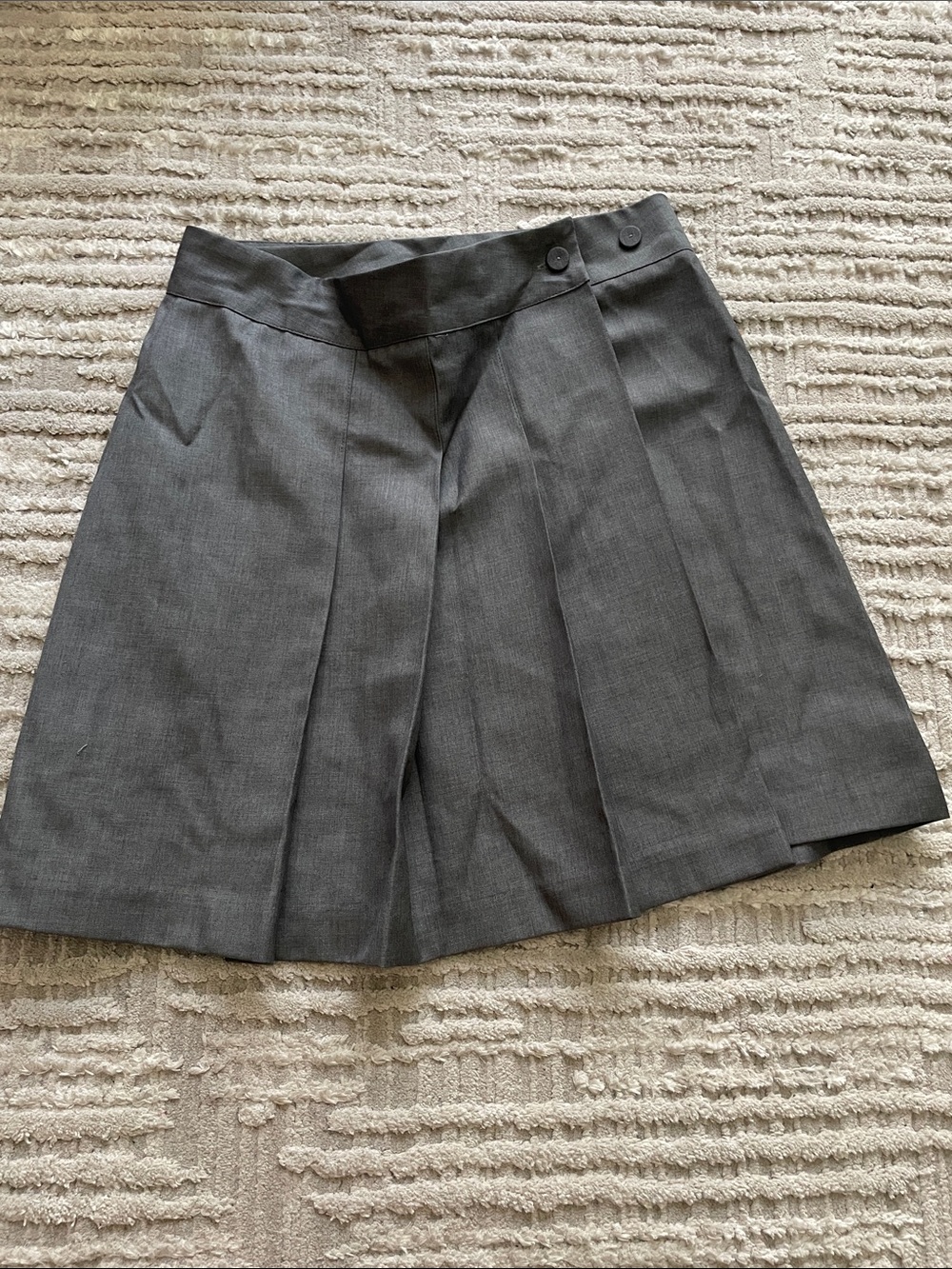 Classic Gray Pleated Women's Skirt